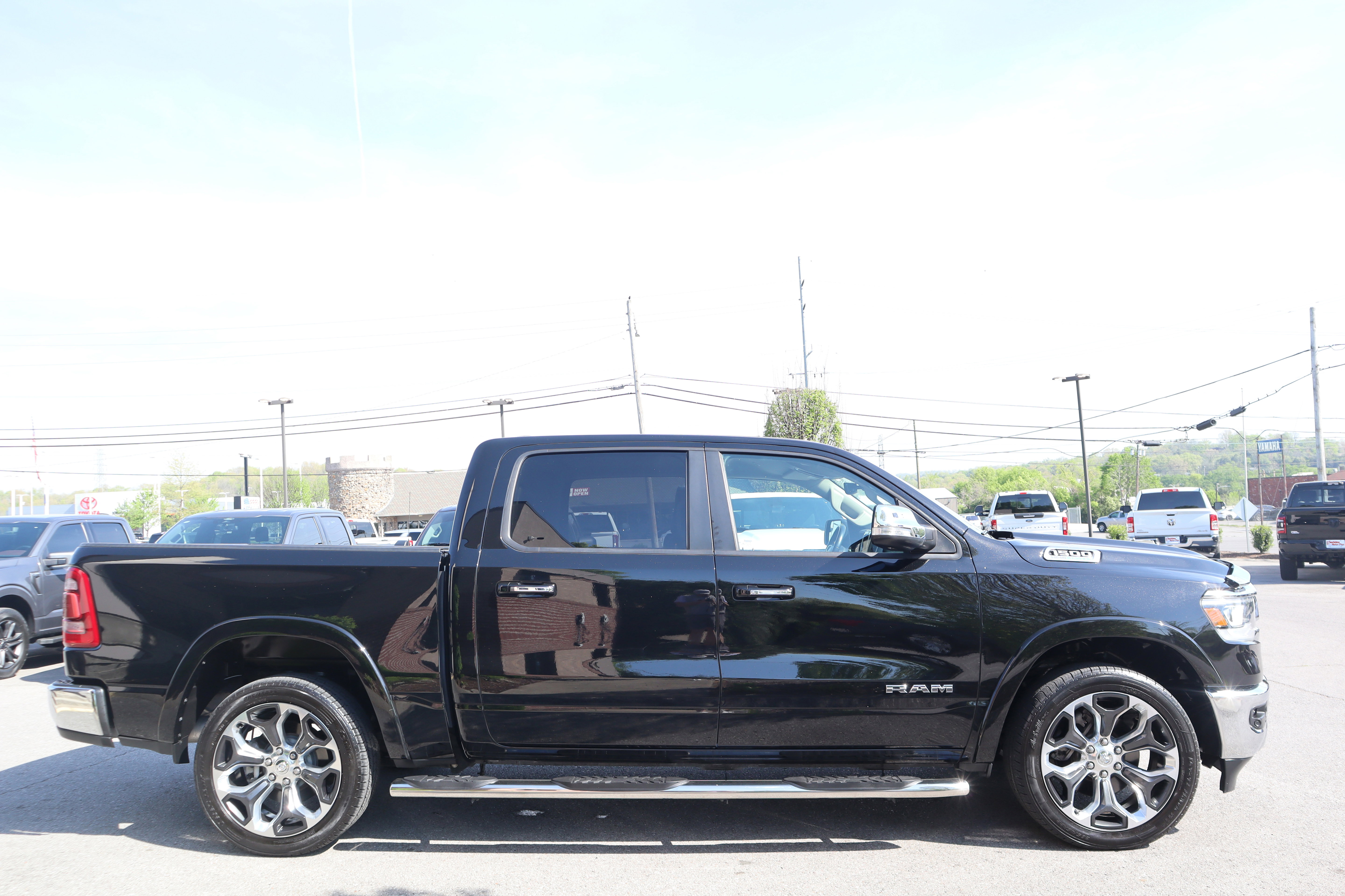 Used 2021 RAM 1500 Laramie image 5