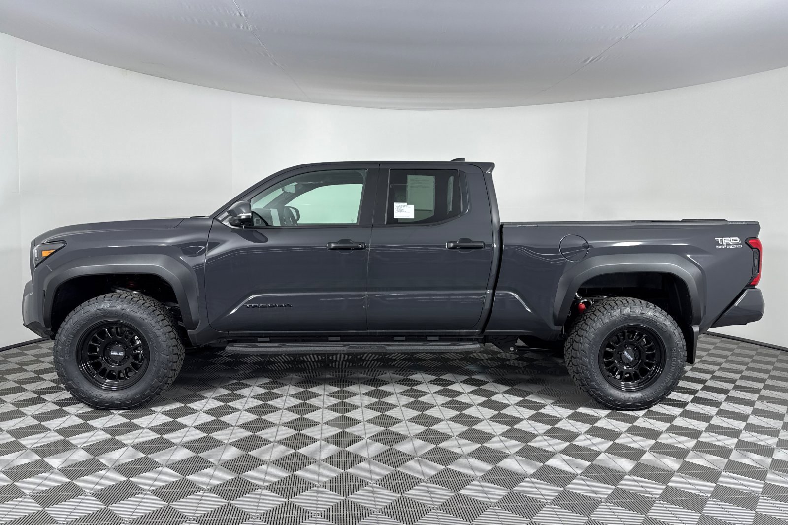 New 2025 Toyota Tacoma TRD Off-Road image 7