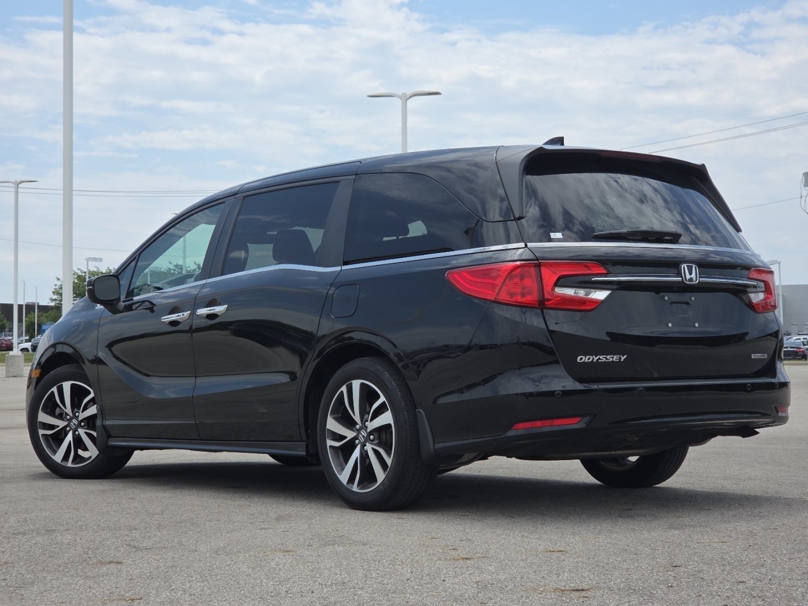 Used 2024 Honda Odyssey Touring image 18