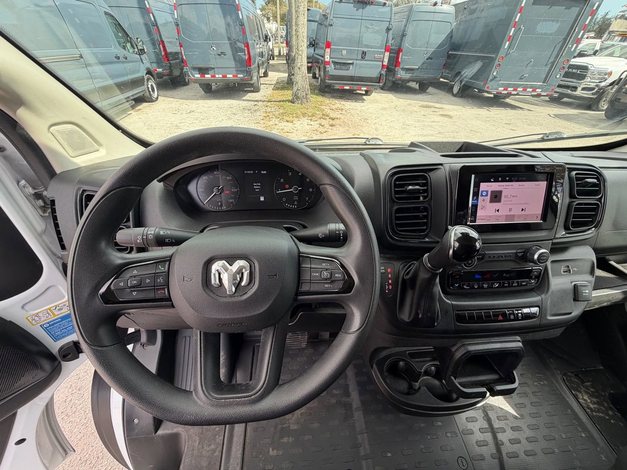 Used 2023 RAM ProMaster 2500 image 14