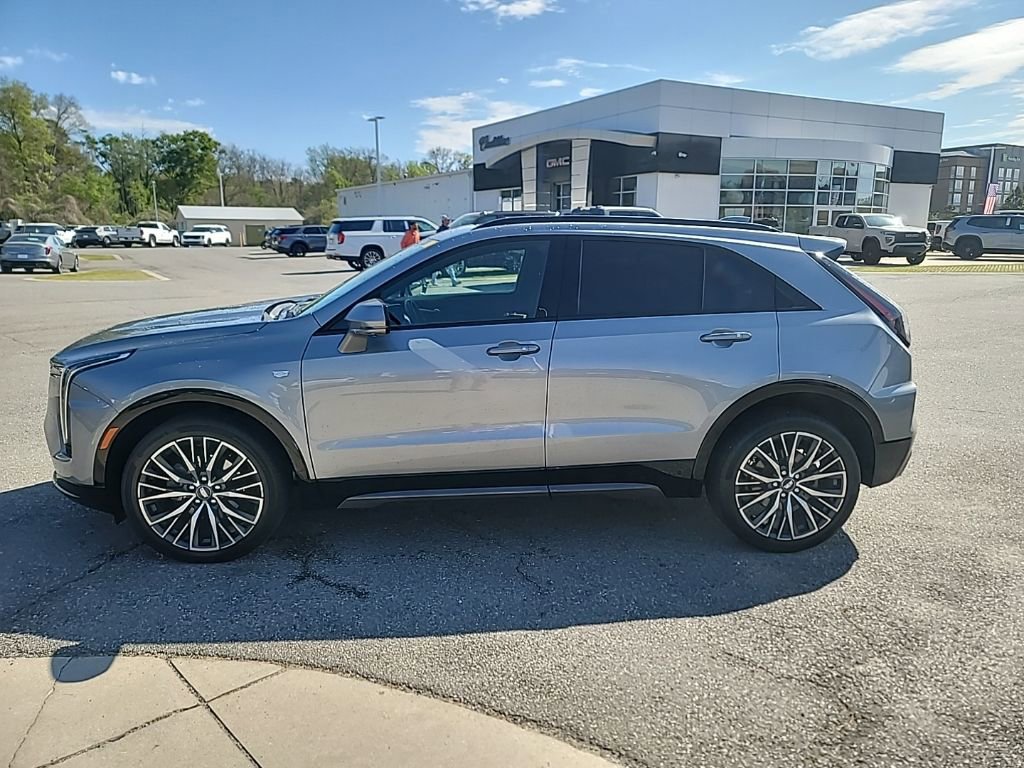 Certified 2024 Cadillac XT4 Sport image 4
