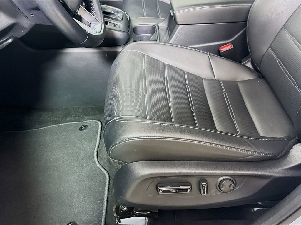 Used 2025 Honda CR-V EX-L image 18