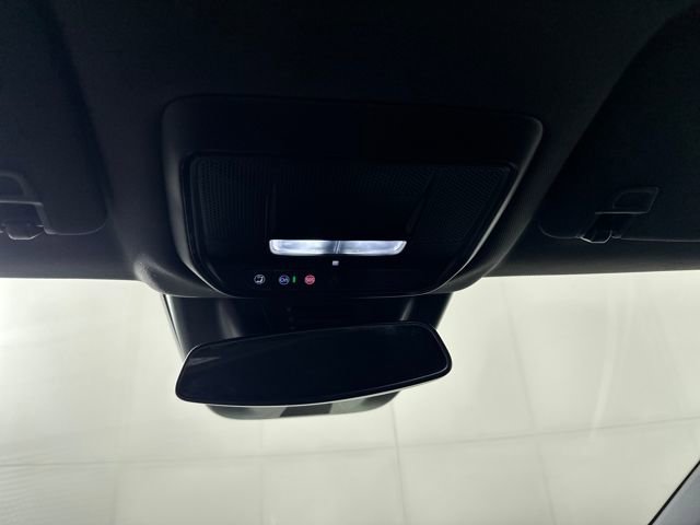 Used 2024 Chevrolet Equinox EV RS image 24