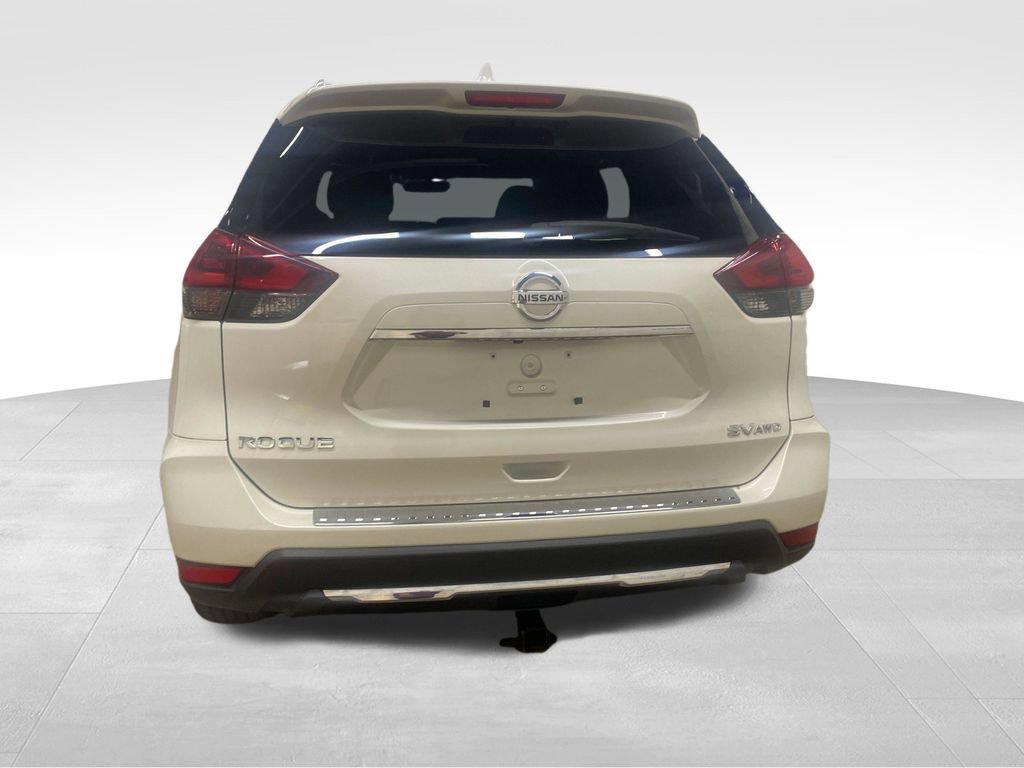 Used 2018 Nissan Rogue SV AWD/4WD image 5