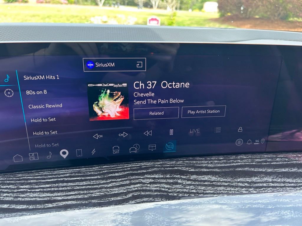 Used 2025 Cadillac Escalade IQ Sport 1 w/ Smart Trailering package image 57