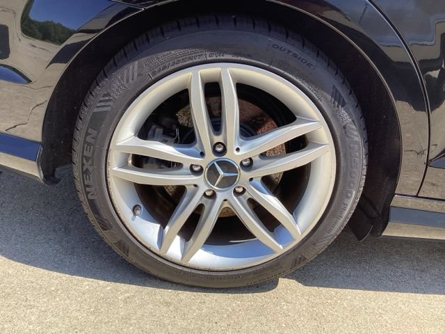 Used 2013 Mercedes-Benz C 300 4MATIC Sedan image 7