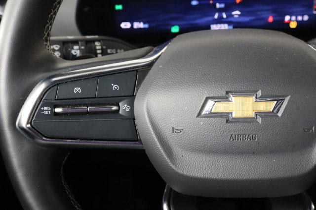 Used 2024 Chevrolet Blazer EV LT AWD/4WD image 8