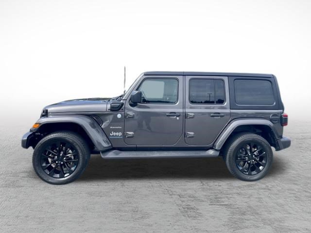 Used 2023 Jeep Wrangler Unlimited Sahara w/ Cold Weather Group AWD/4WD image 8