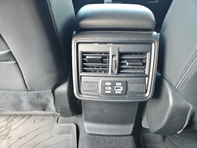 Used 2025 Subaru Forester Premium w/ Protection Package (1PH) AWD/4WD image 11