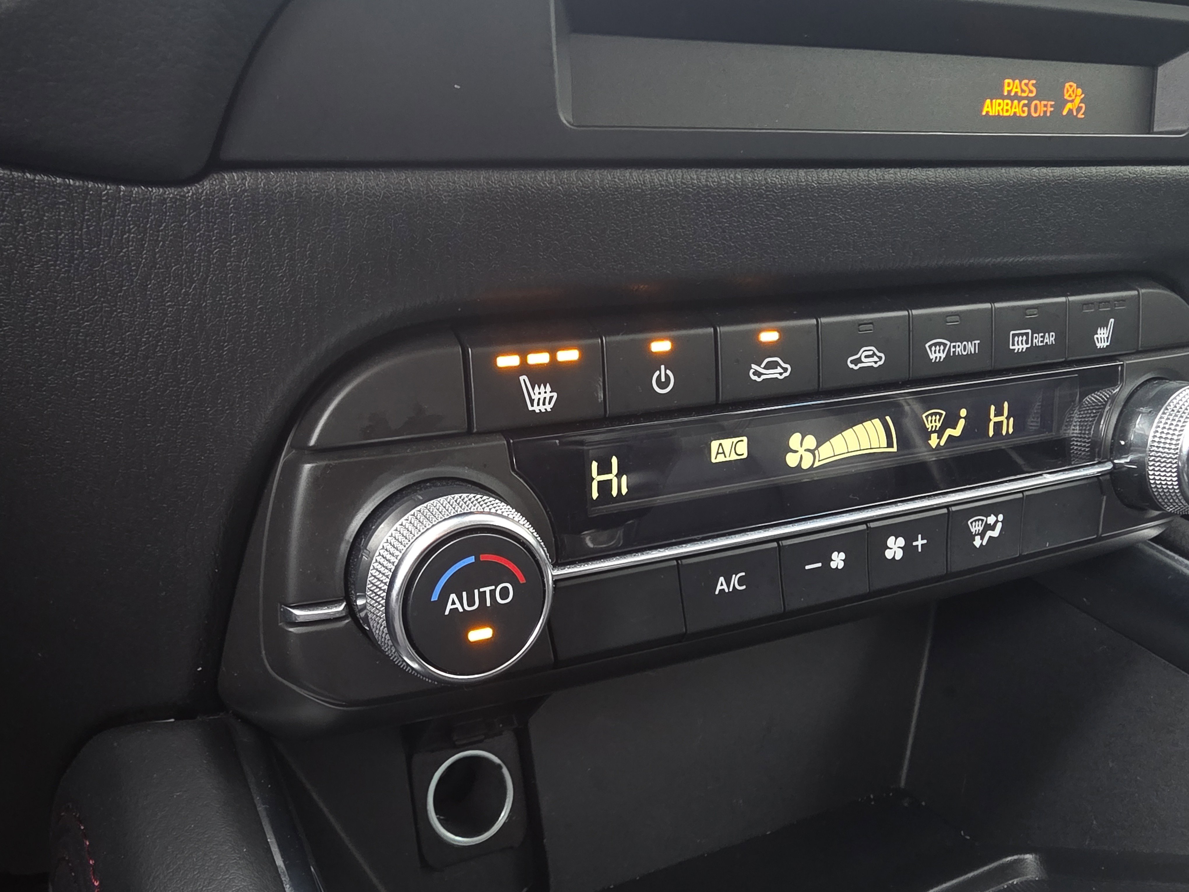 Used 2025 MAZDA CX-5 Carbon Edition image 26