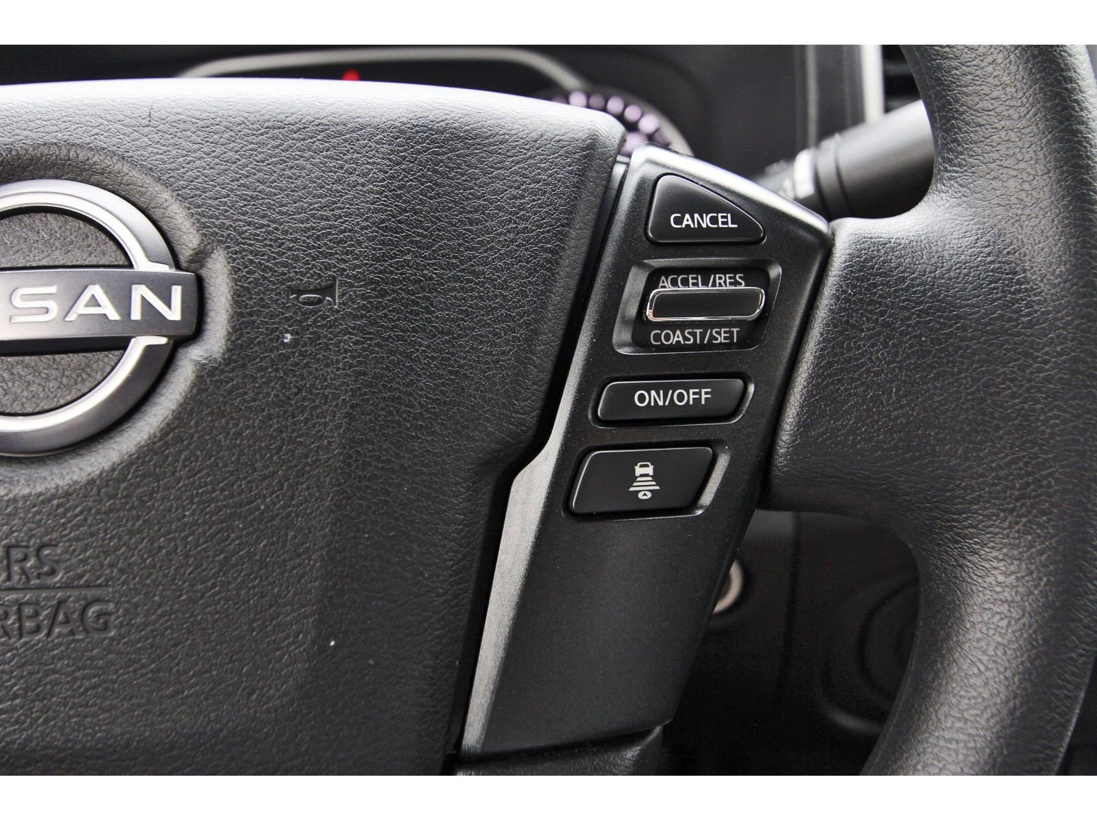 Used 2024 Nissan Frontier SV w/ Technology Package RWD image 19