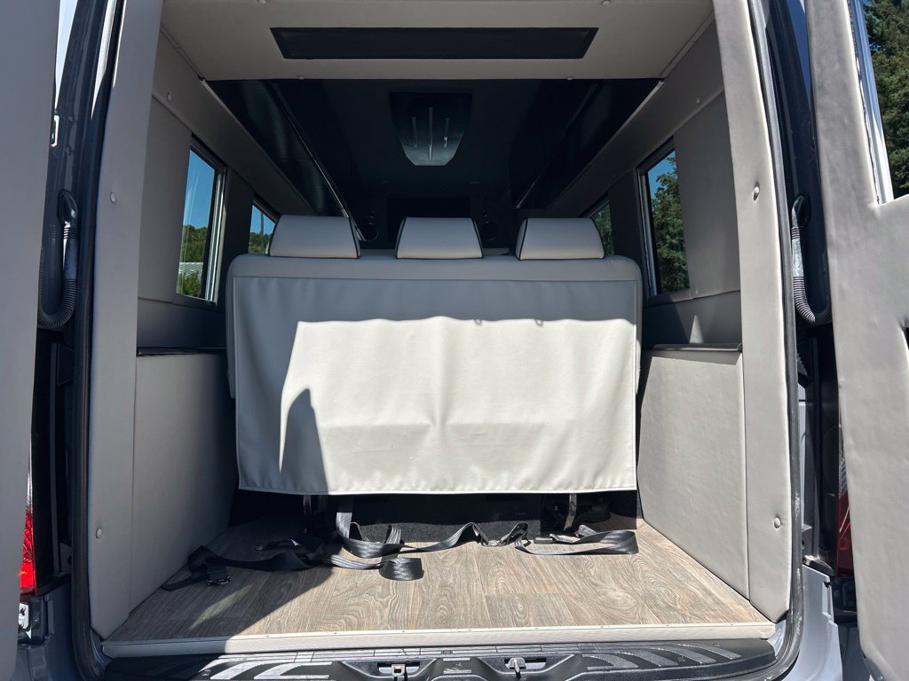 Used 2022 Mercedes-Benz Sprinter 2500 image 69