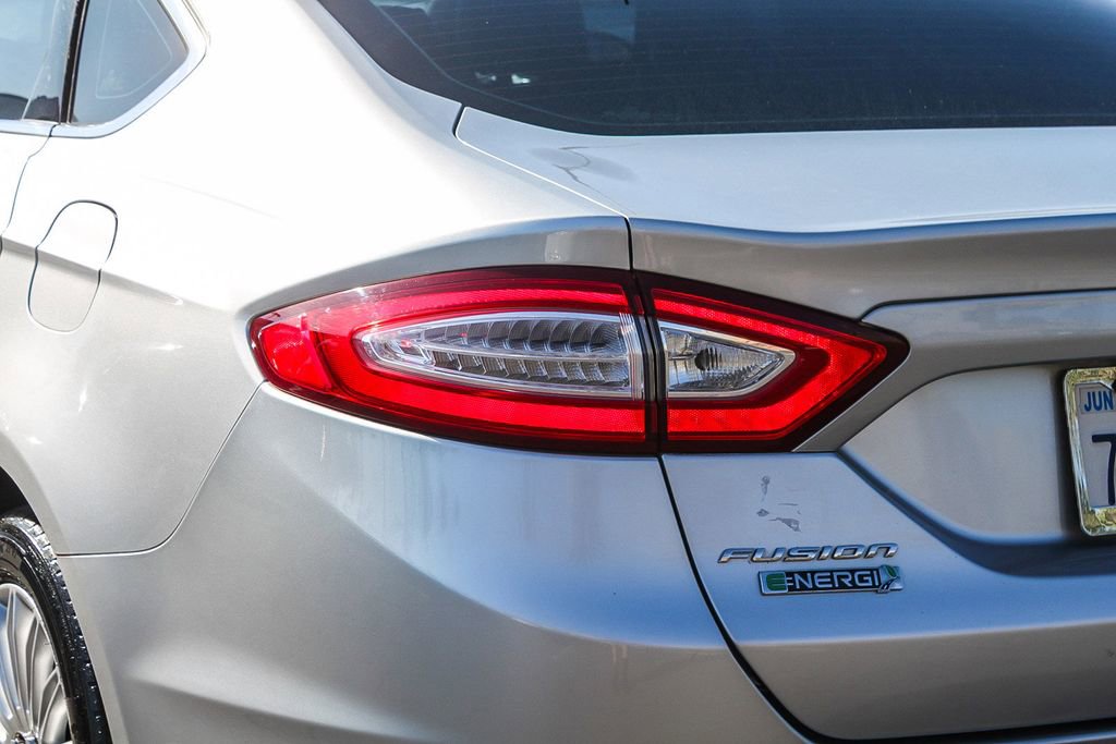 Used 2014 Ford Fusion Energi SE image 11