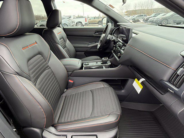 New 2026 Nissan Pathfinder Rock Creek AWD/4WD image 19