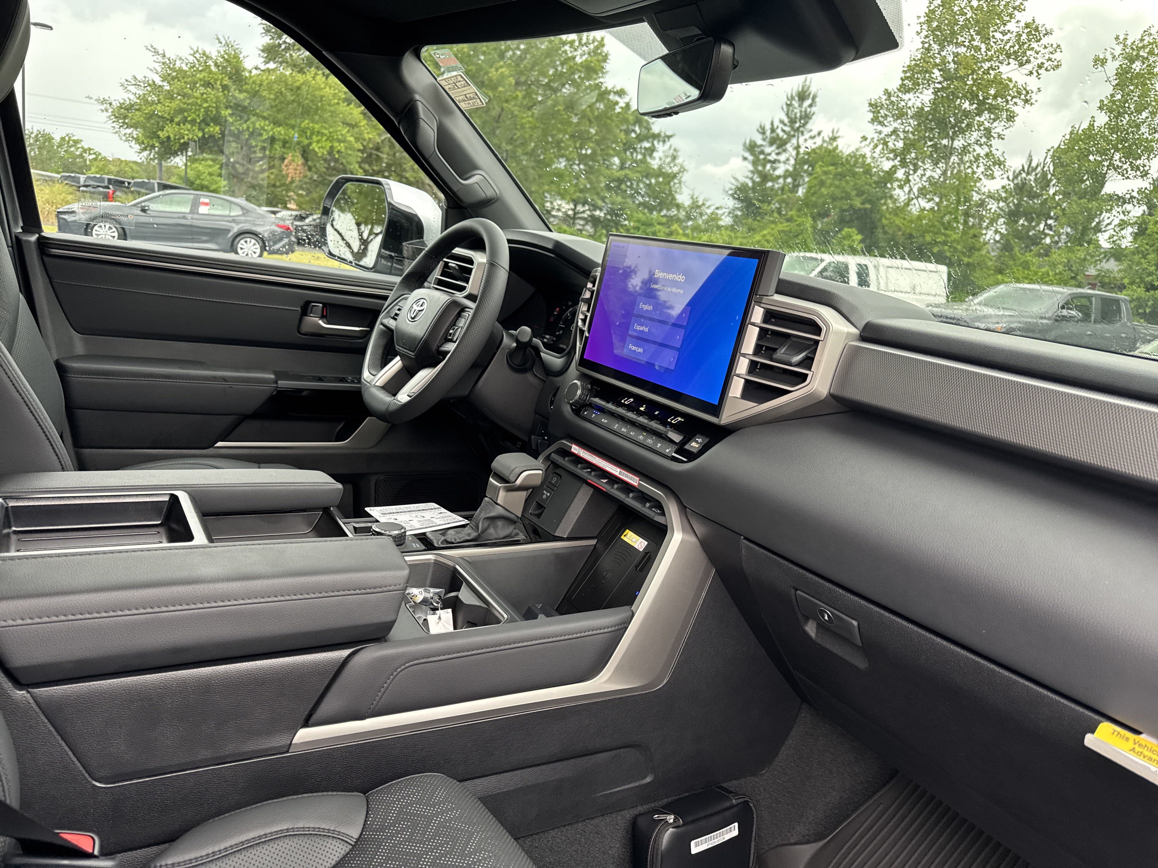 New 2025 Toyota Tundra Limited AWD/4WD image 33