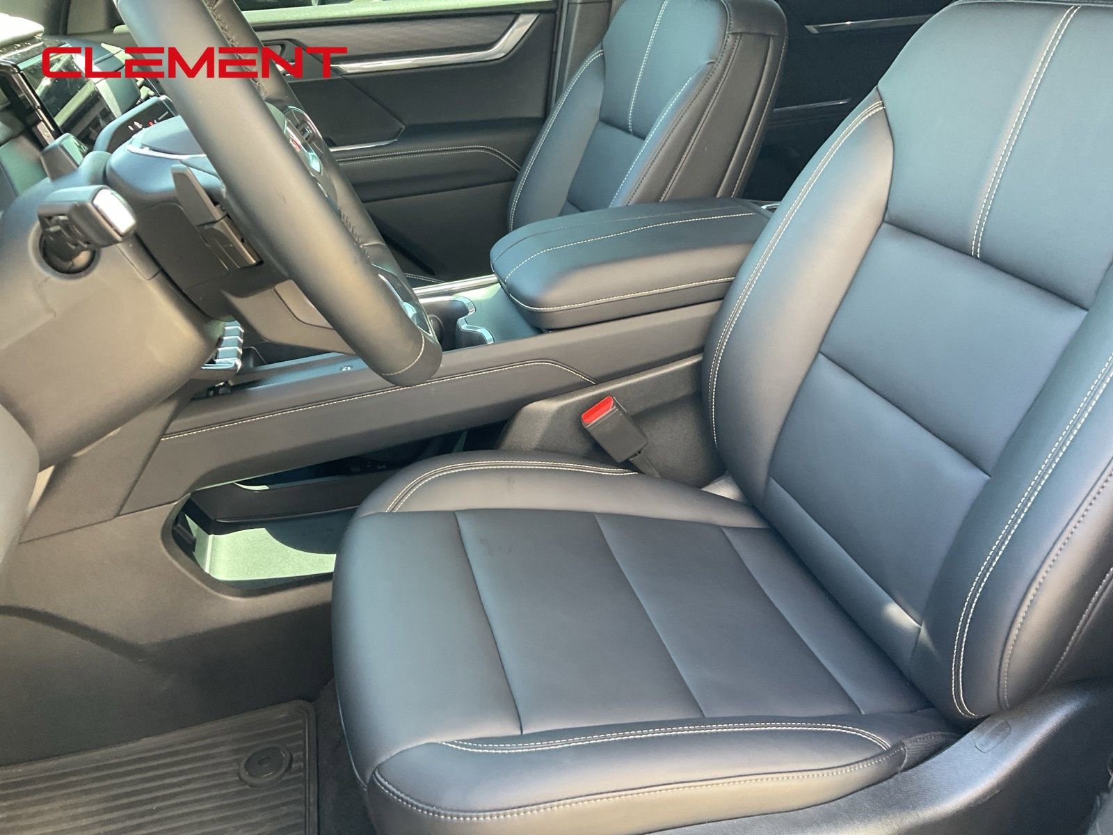 Used 2026 GMC Acadia Elevation w/ Super Cruise Package image 43