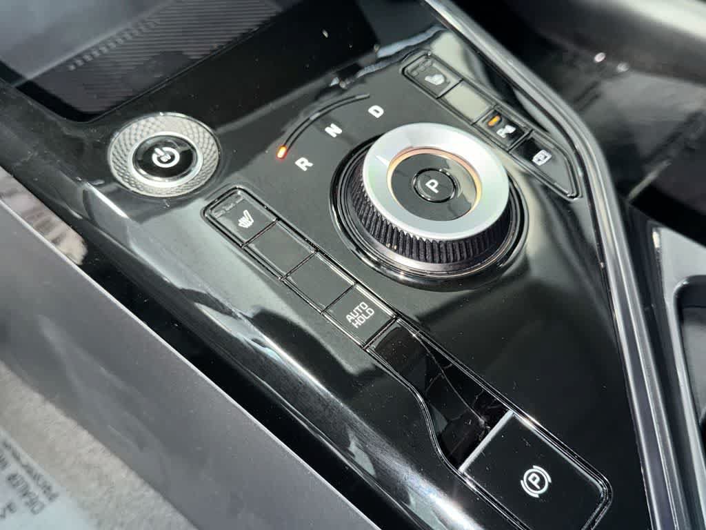 Used 2025 Kia Niro Wind FWD image 20