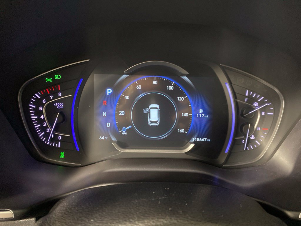 Used 2020 Hyundai Santa Fe Limited AWD/4WD image 17