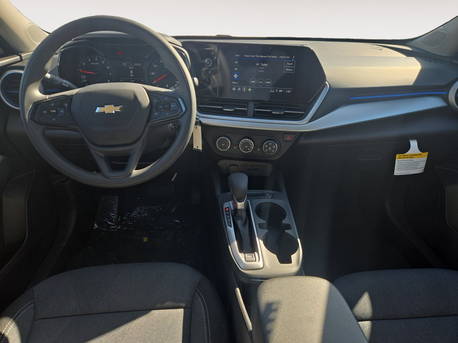 New 2026 Chevrolet Trax LS w/ LS Convenience Package FWD image 10