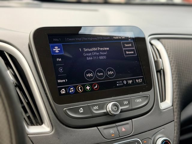 Used 2025 Chevrolet Malibu LT FWD image 14