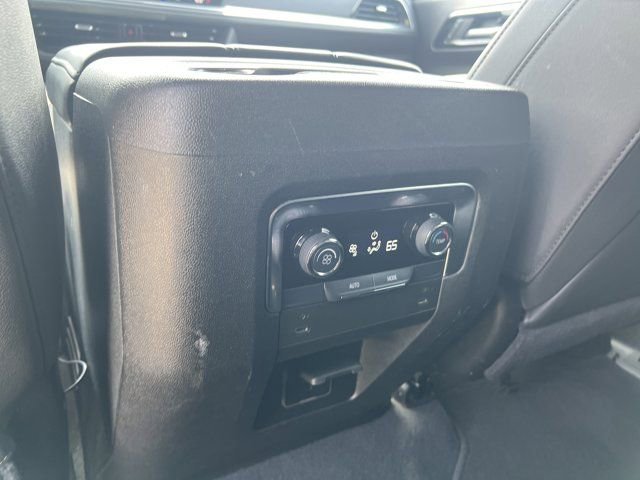 Used 2025 Chevrolet Tahoe LT image 24