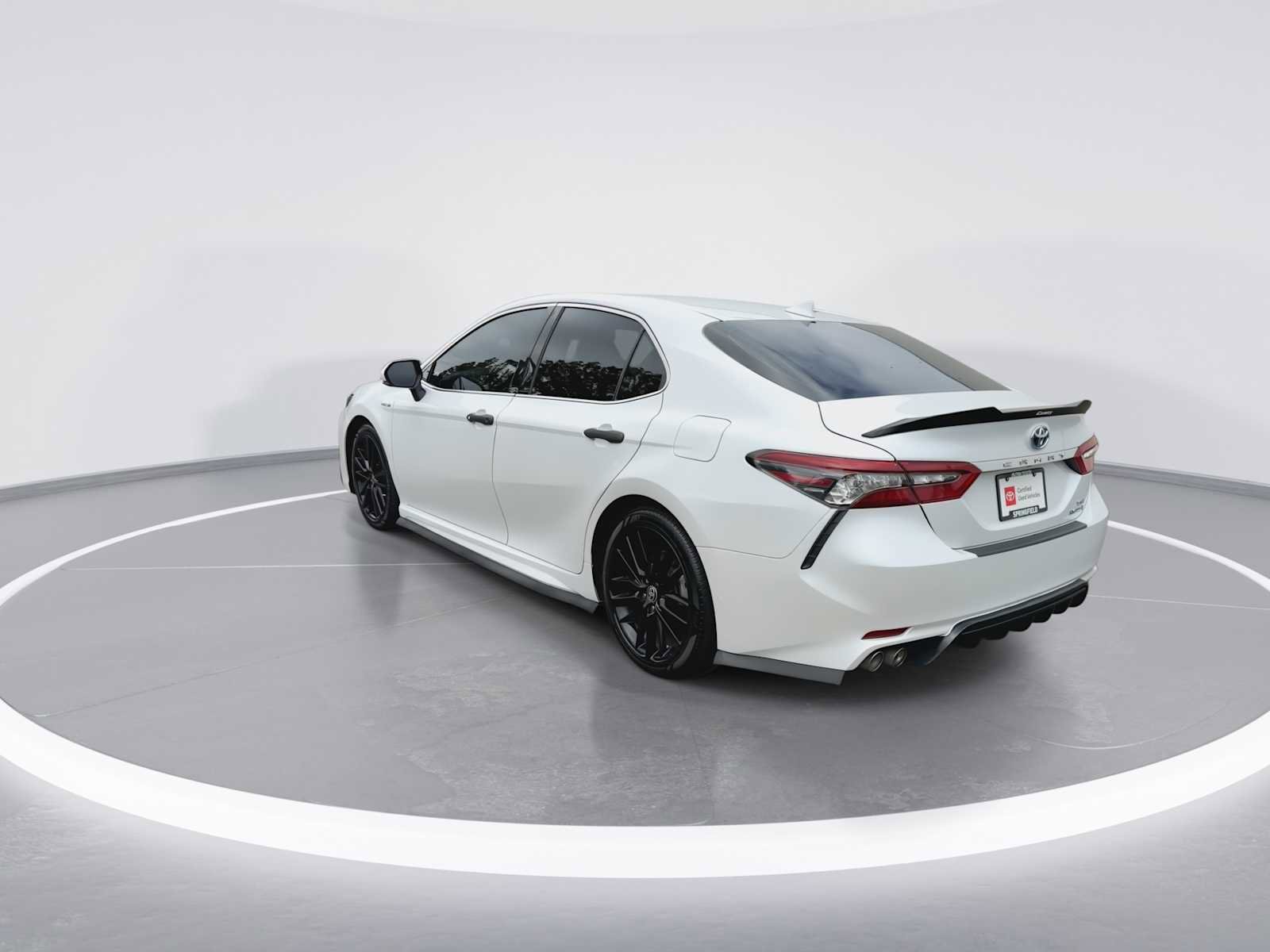 Certified 2021 Toyota Camry XSE FWD image 6