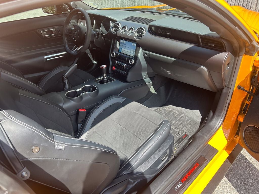 Certified 2018 Ford Mustang Shelby GT350 w/ Convenience Package RWD image 19