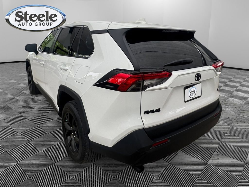 Used 2025 Toyota RAV4 LE FWD image 3