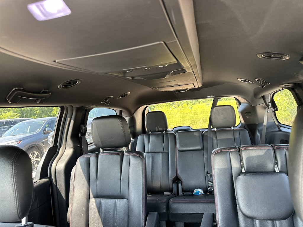 Used 2019 Dodge Grand Caravan GT FWD image 8