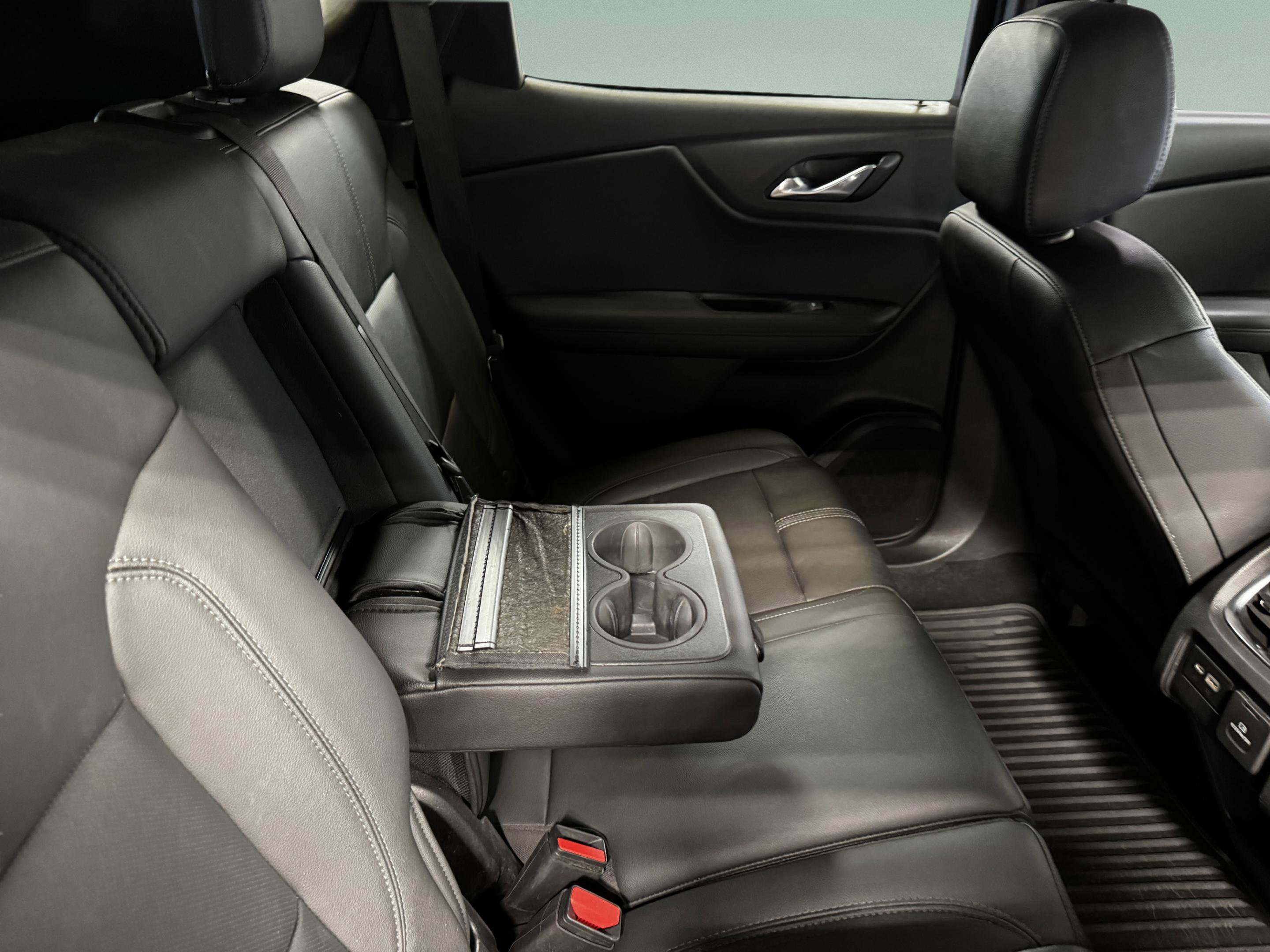 Used 2019 Chevrolet Blazer LT w/ Sun and Wheels Package FWD image 39