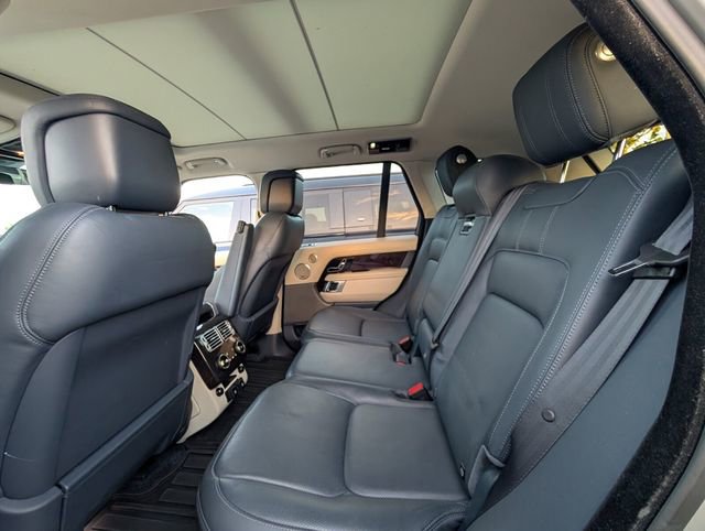 Used 2019 Land Rover Range Rover HSE image 6