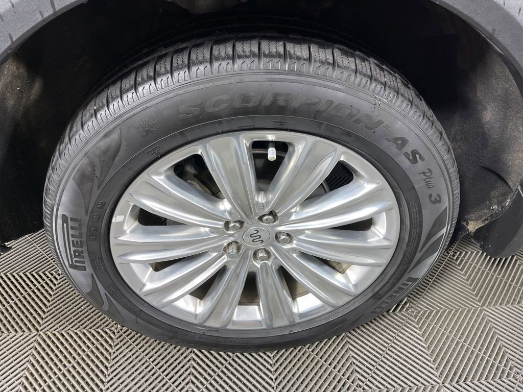 Used 2022 Ford Explorer King Ranch w/ Technology Package image 15