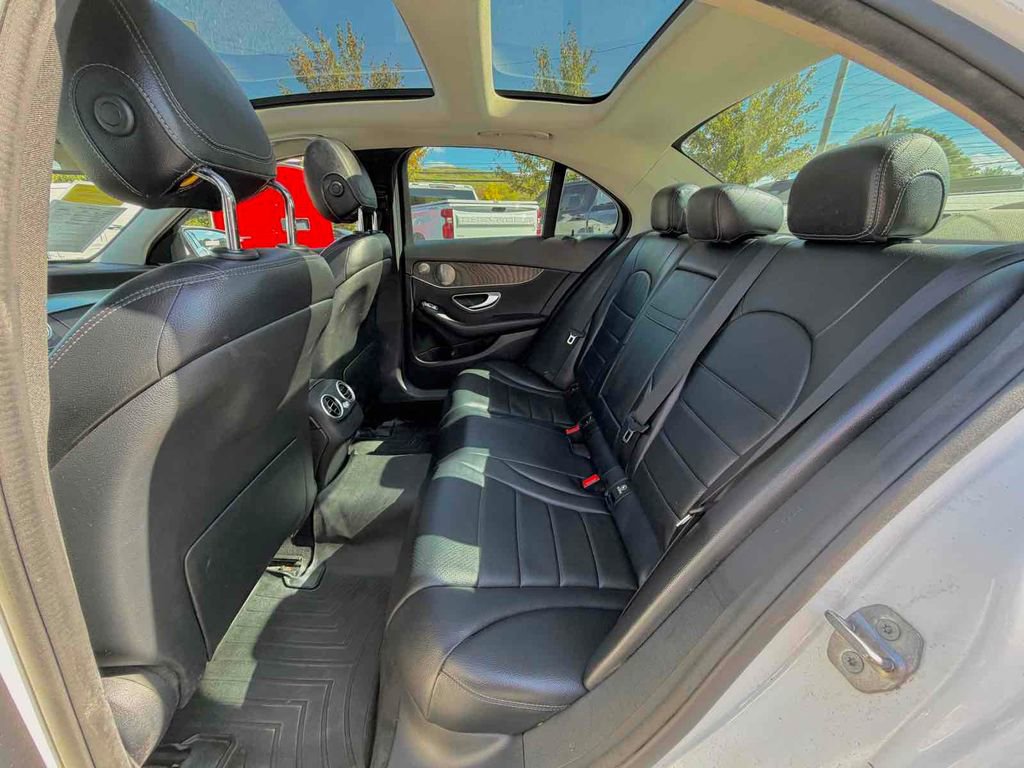 Used 2017 Mercedes-Benz C 300 4MATIC Sedan image 16