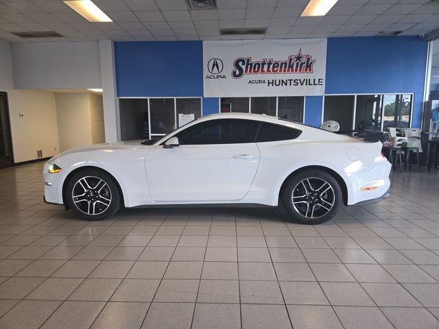 Used 2020 Ford Mustang Premium RWD image 5
