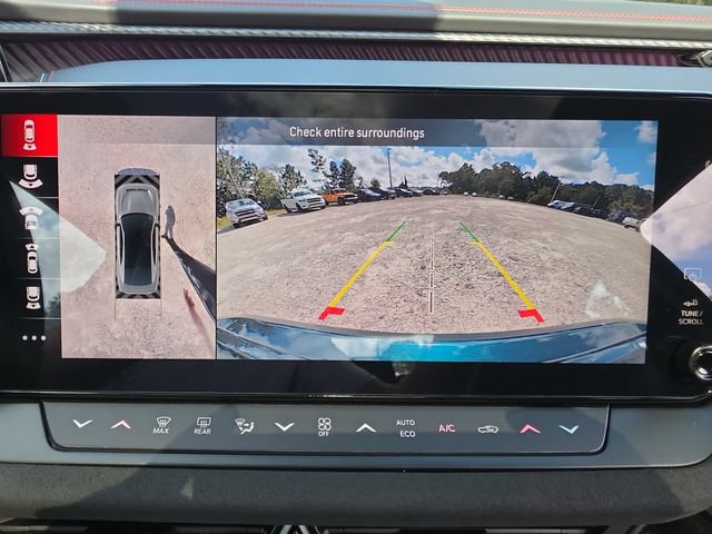 Used 2024 Dodge Charger Daytona Scat Pack w/ Plus Group AWD/4WD image 16