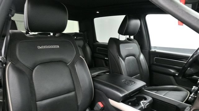 Used 2019 RAM 1500 Laramie AWD/4WD image 17