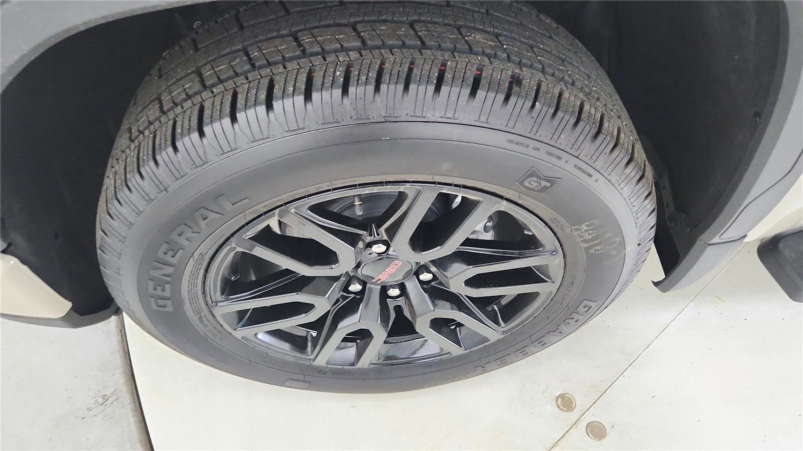 New 2026 GMC Sierra 1500 Pro w/ Graphite Edition image 15