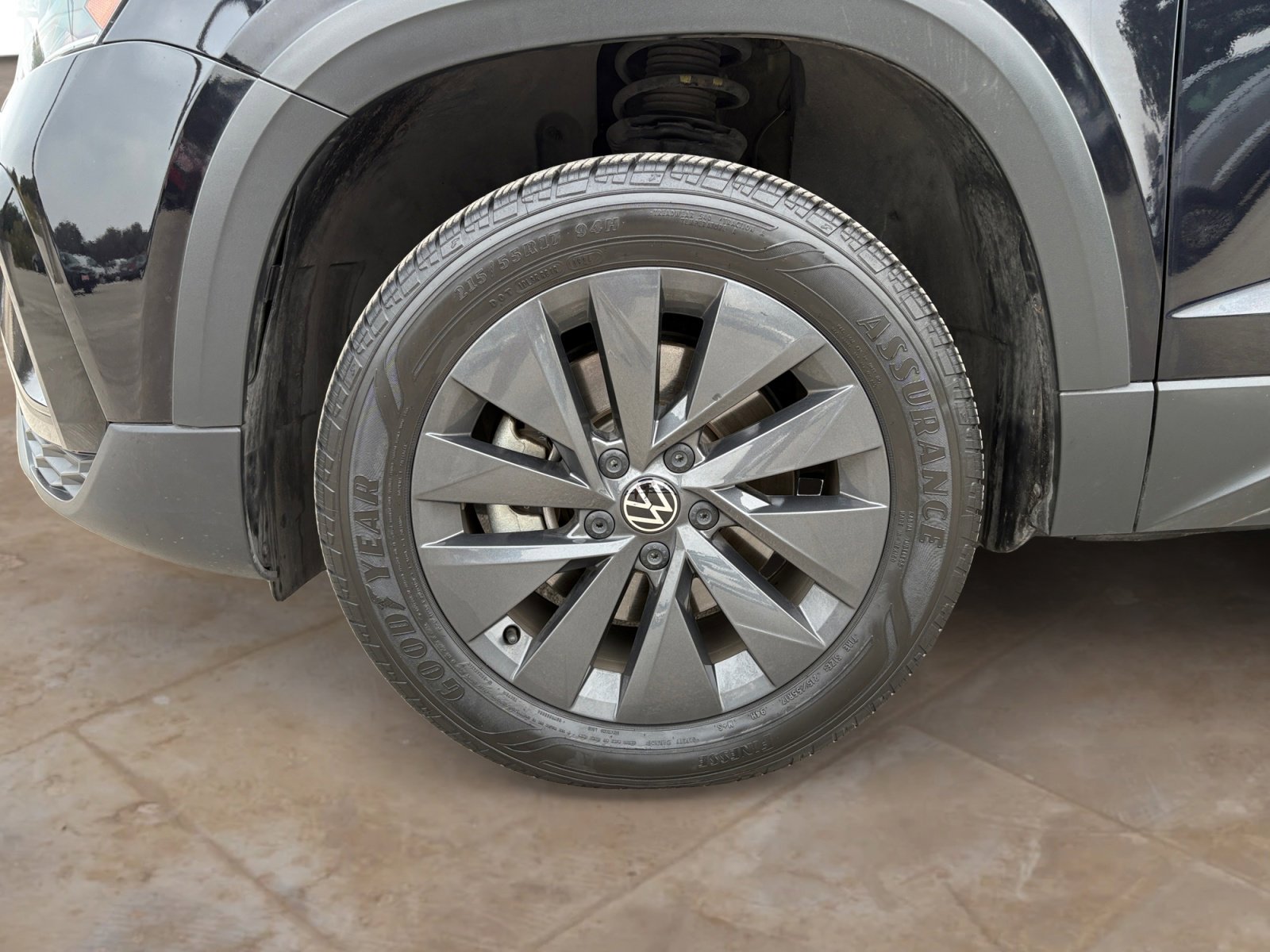 Certified 2024 Volkswagen Taos S w/ MDO Package image 24