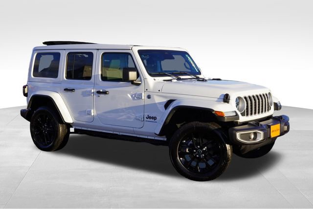Certified 2025 Jeep Wrangler Unlimited Sahara w/ Safety Group image 2