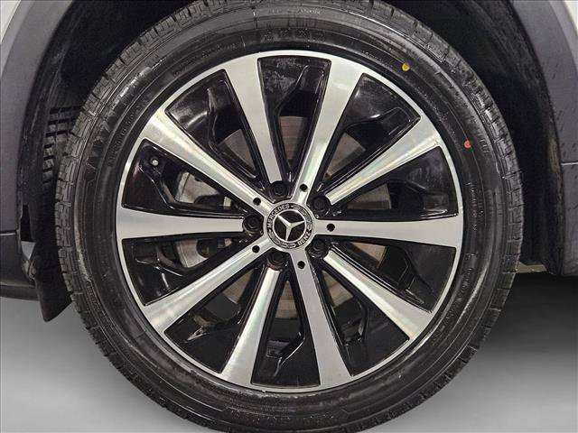 Used 2022 Mercedes-Benz GLB 250 image 21