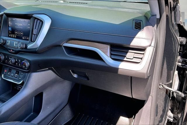 Used 2019 GMC Terrain SLE w/ Driver Convenience Package AWD/4WD image 18
