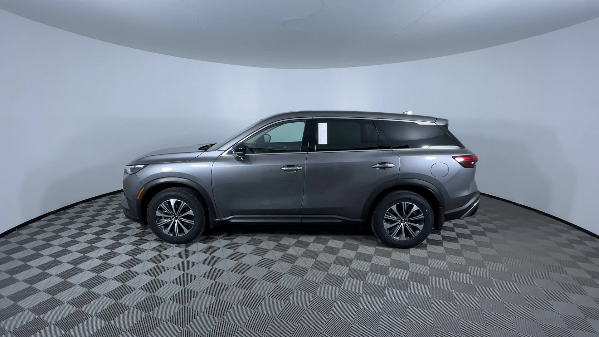 Used 2023 INFINITI QX60 Pure AWD/4WD image 5