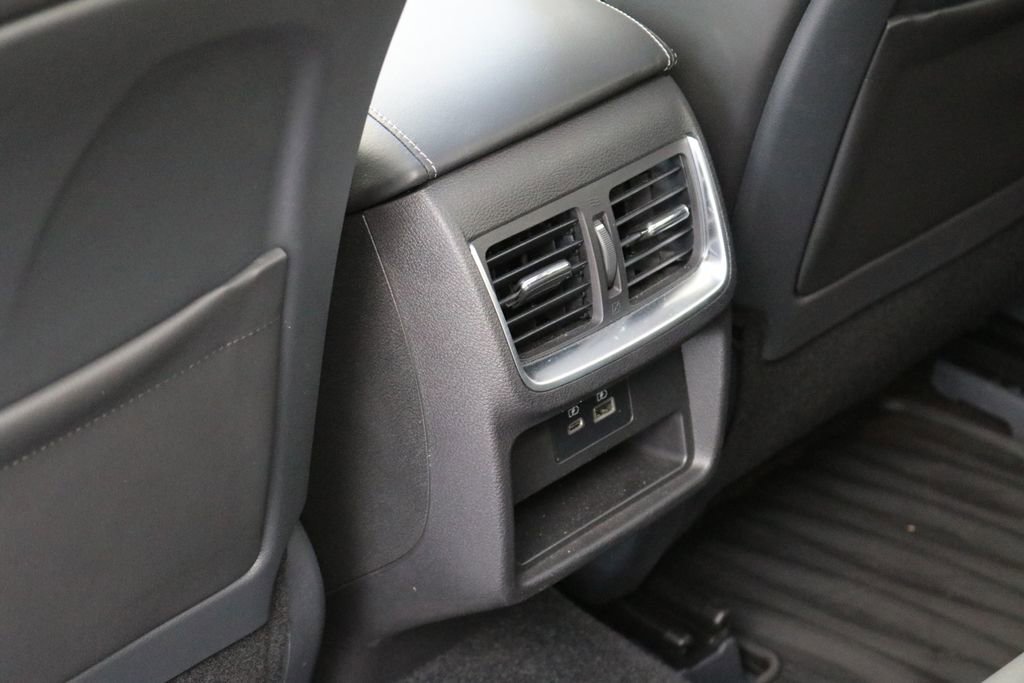 Certified 2025 INFINITI QX50 Luxe image 26