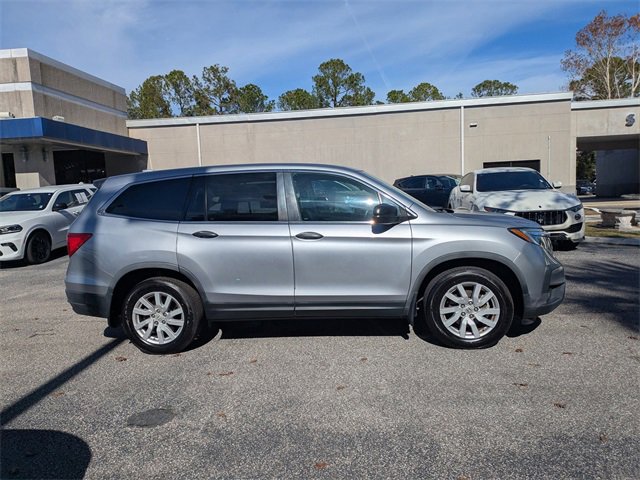 Used 2019 Honda Pilot LX image 3