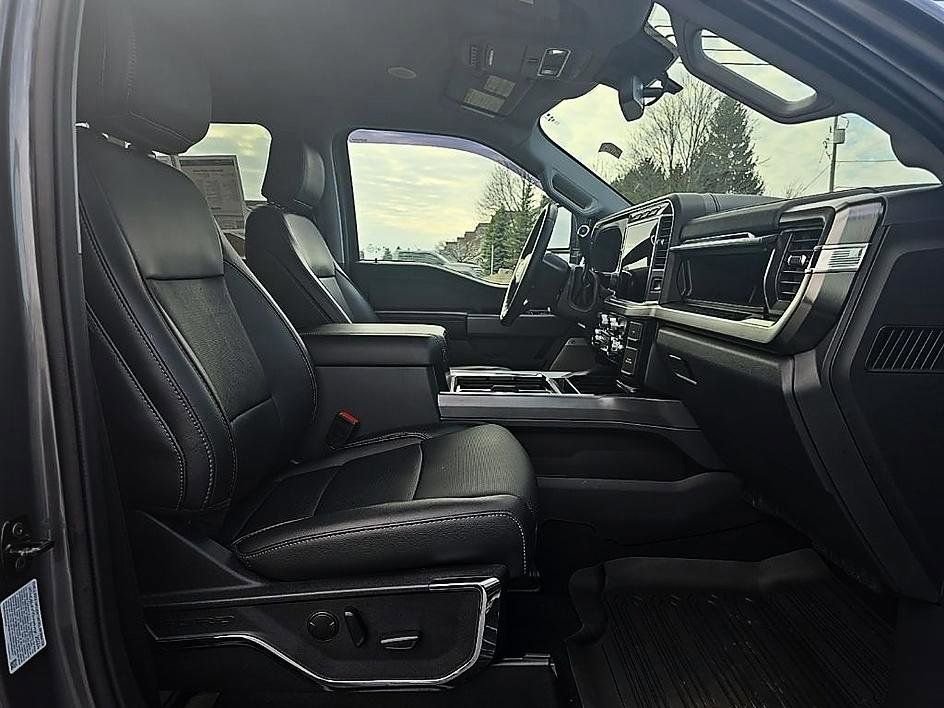 Used 2024 Ford F250 Lariat w/ Lariat Ultimate Package image 41