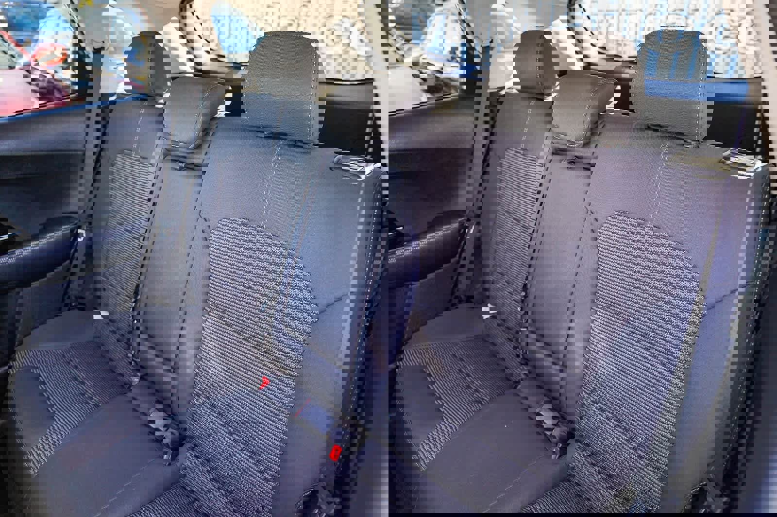 Used 2021 Kia Niro LXS image 18