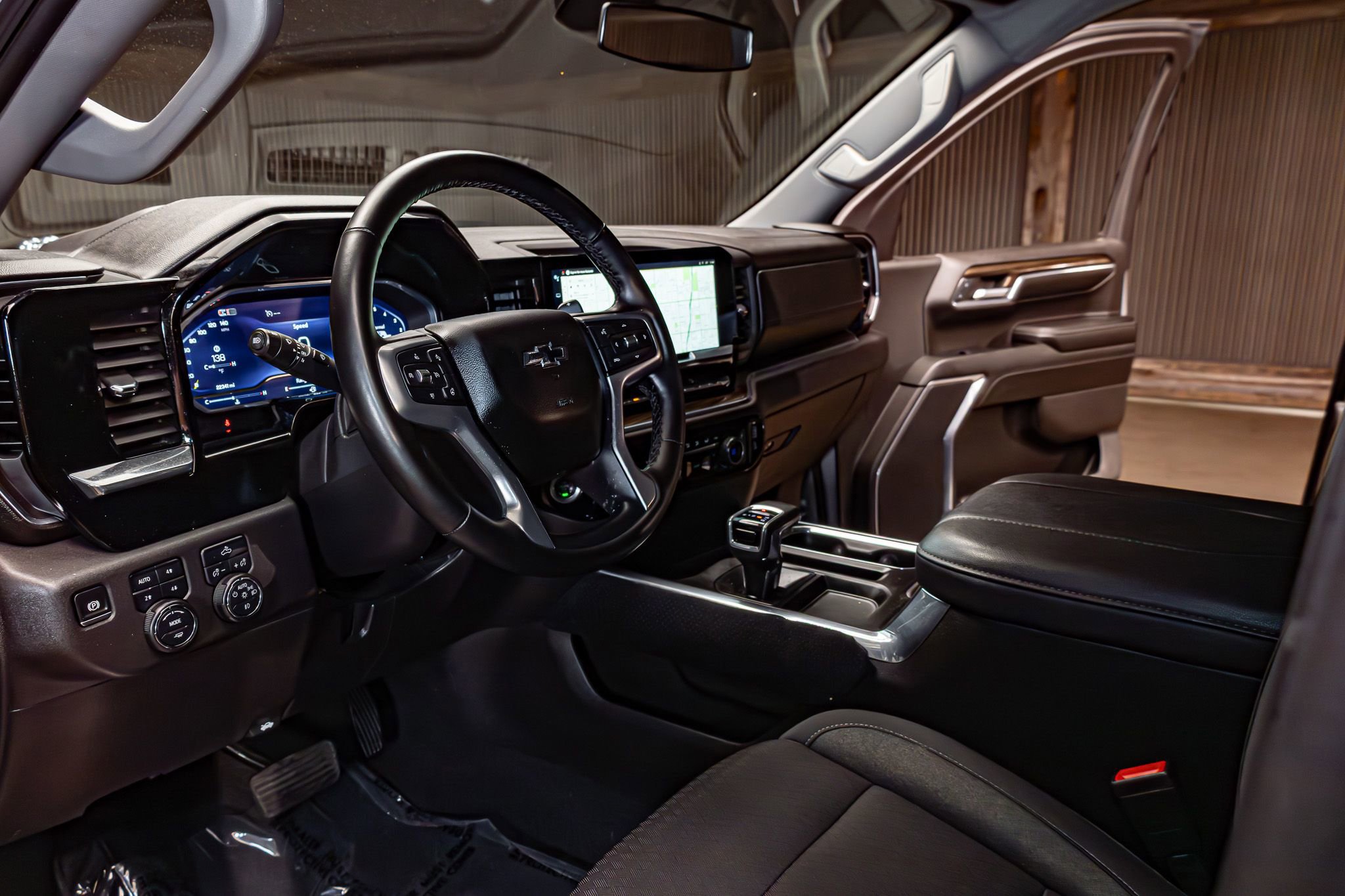 Used 2024 Chevrolet Silverado 1500 LT Trail Boss image 14