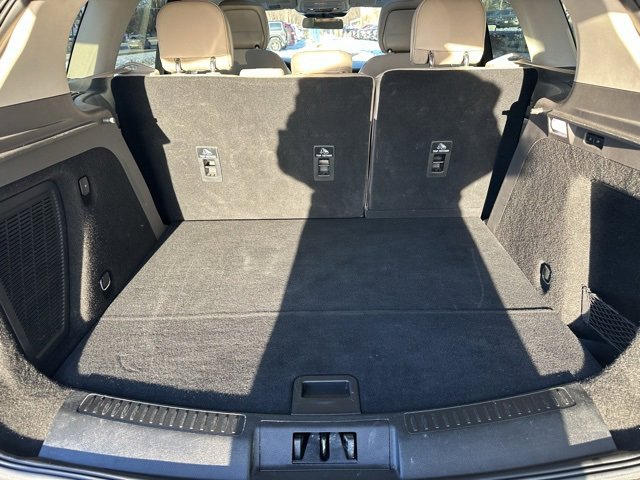 Used 2020 Lincoln Corsair Reserve w/ Equipment Group 202A image 17