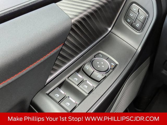 Used 2025 Ford F150 Raptor AWD/4WD image 24