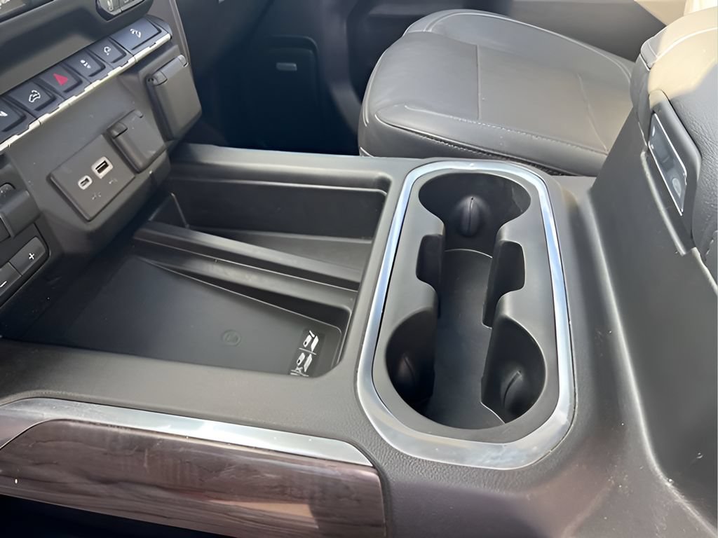 Used 2022 Chevrolet Silverado 2500 LTZ w/ LTZ Plus Package AWD/4WD image 29
